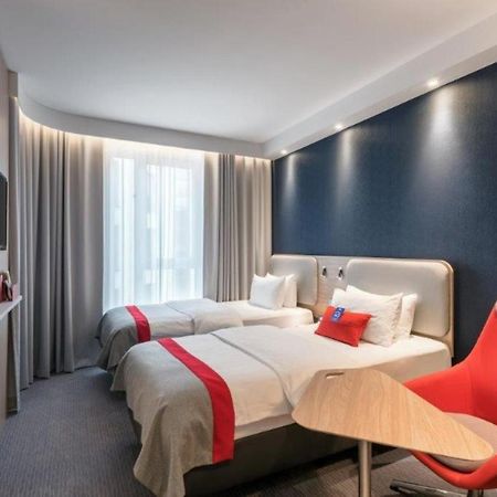 Holiday Inn Express - Kaiserslautern By Ihg מראה חיצוני תמונה