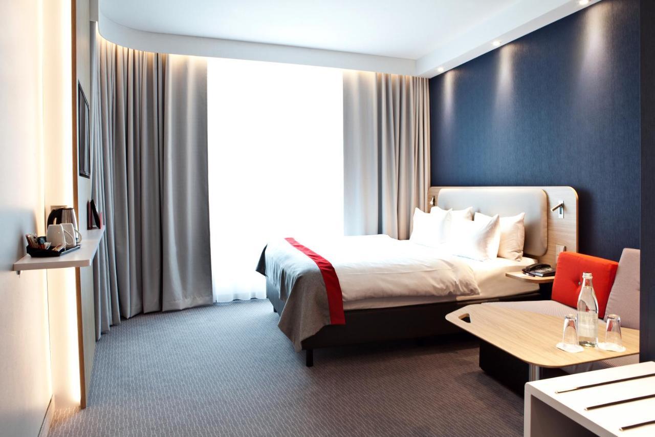 Holiday Inn Express - Kaiserslautern By Ihg מראה חיצוני תמונה